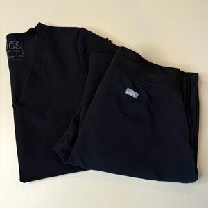 FIGS Black Scrub Set XXS Yola Pants and Technical V-Neck Top Nurse Medical